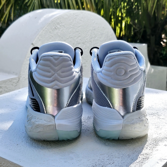 Size 11 - New Balance TWO WXY v4 'Steel Gray' - Picture 6 of 9